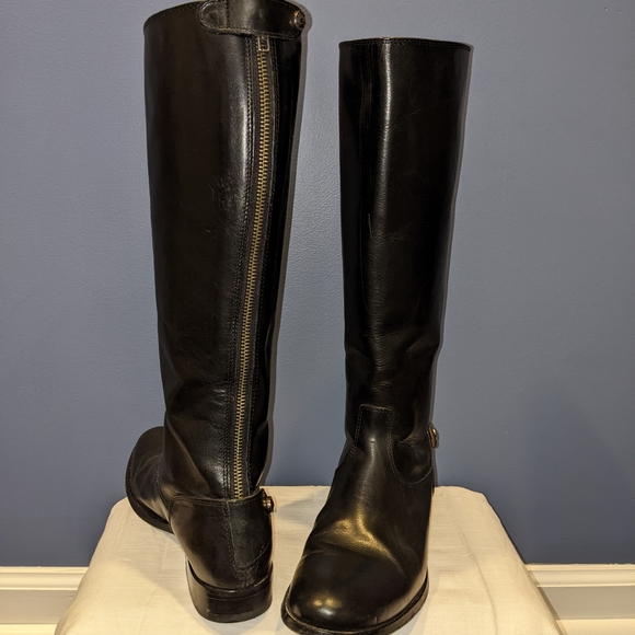 Frye tall Melissa back zip boot. Black.  W8.5.  Worn only a few times. - Picture 2 of 5
